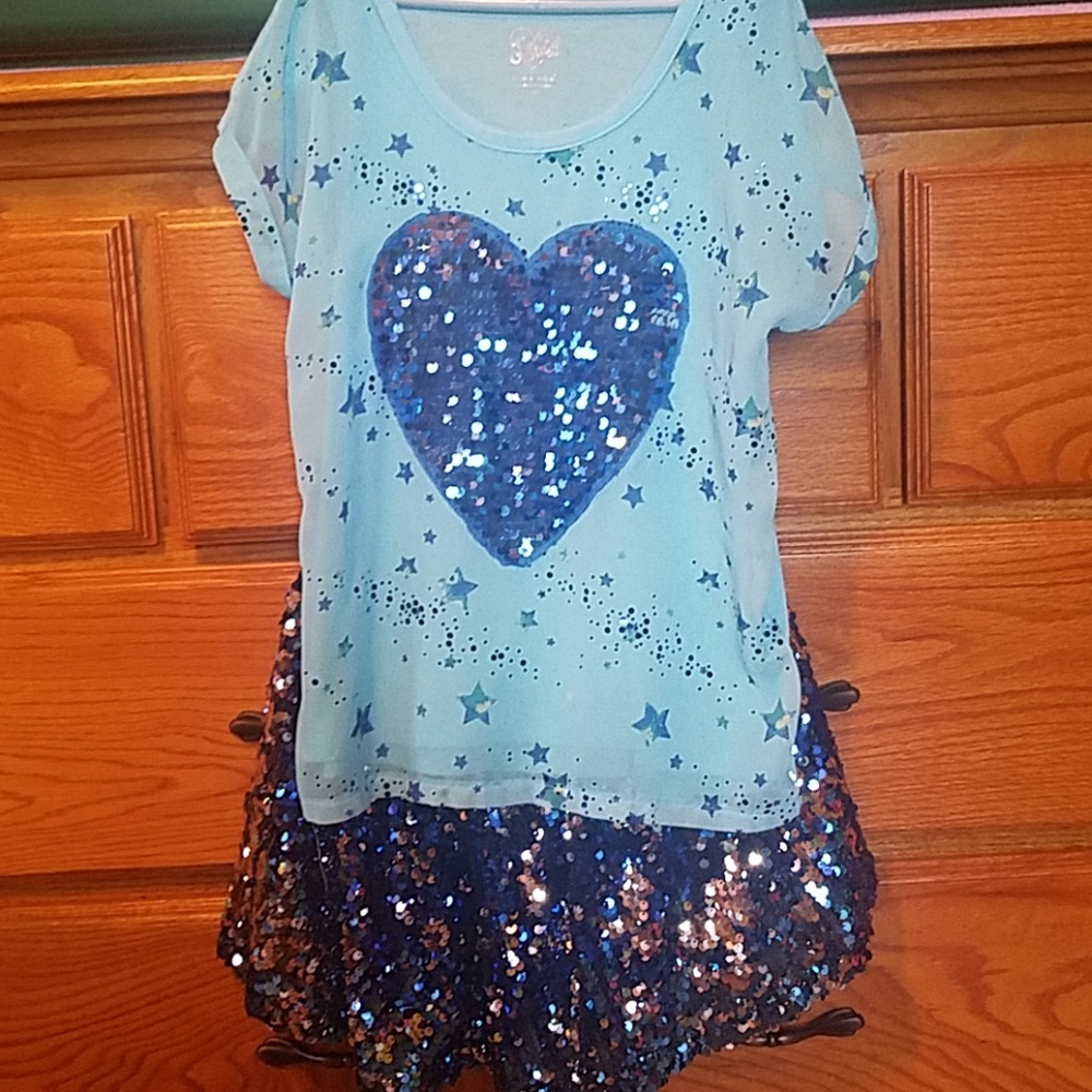 Girl's Justice Outfit